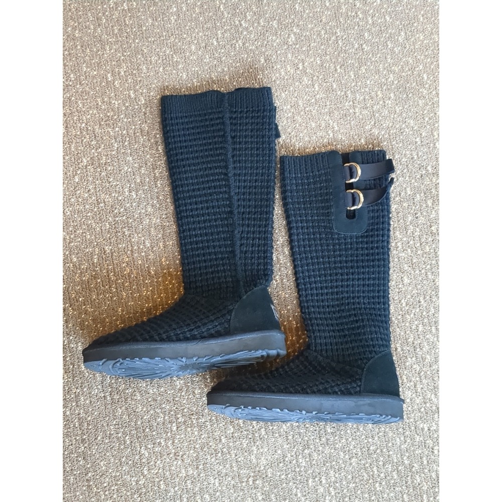 UGG Classic Solene Tall Knit Boots‎ Buckle Sz 10 Black